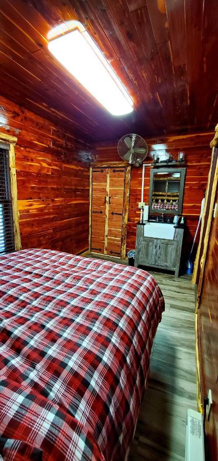 Log Cabin Inn Eureka Springs Exteriör bild