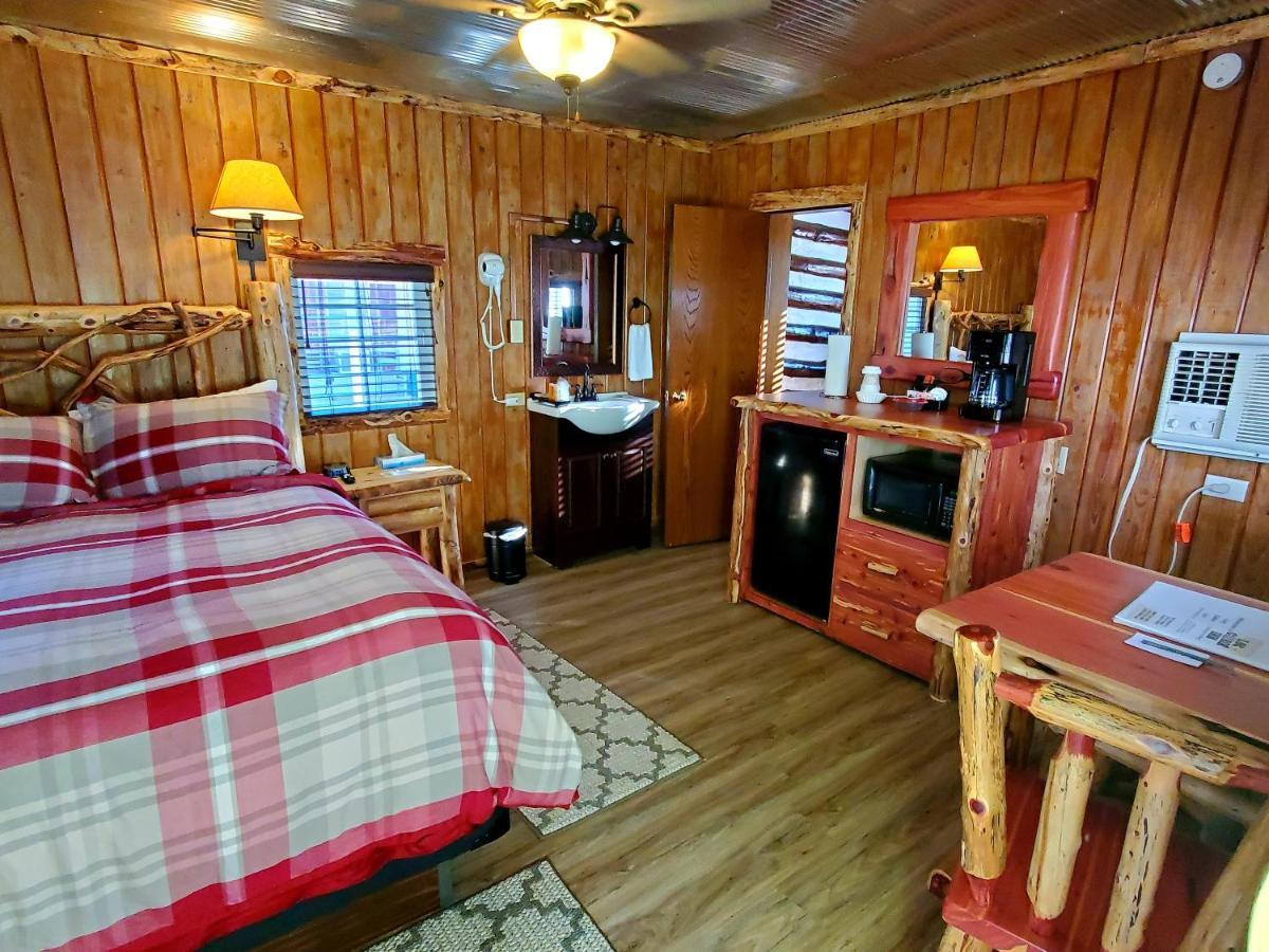 Log Cabin Inn Eureka Springs Exteriör bild