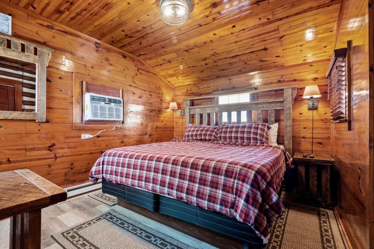 Log Cabin Inn Eureka Springs Exteriör bild