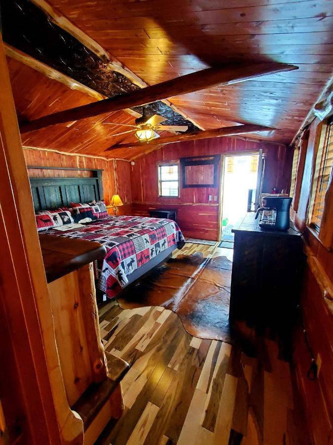 Log Cabin Inn Eureka Springs Exteriör bild