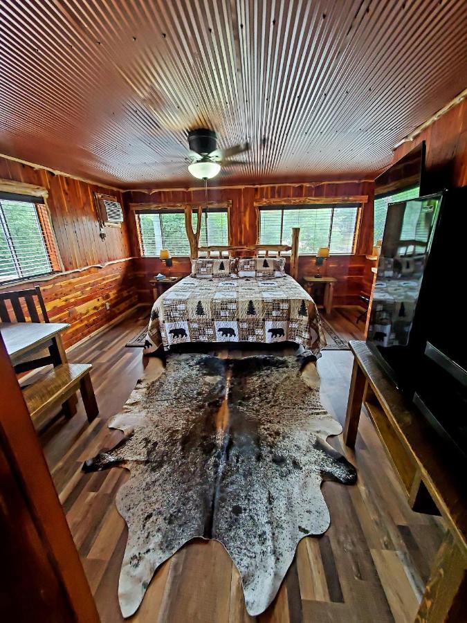 Log Cabin Inn Eureka Springs Exteriör bild
