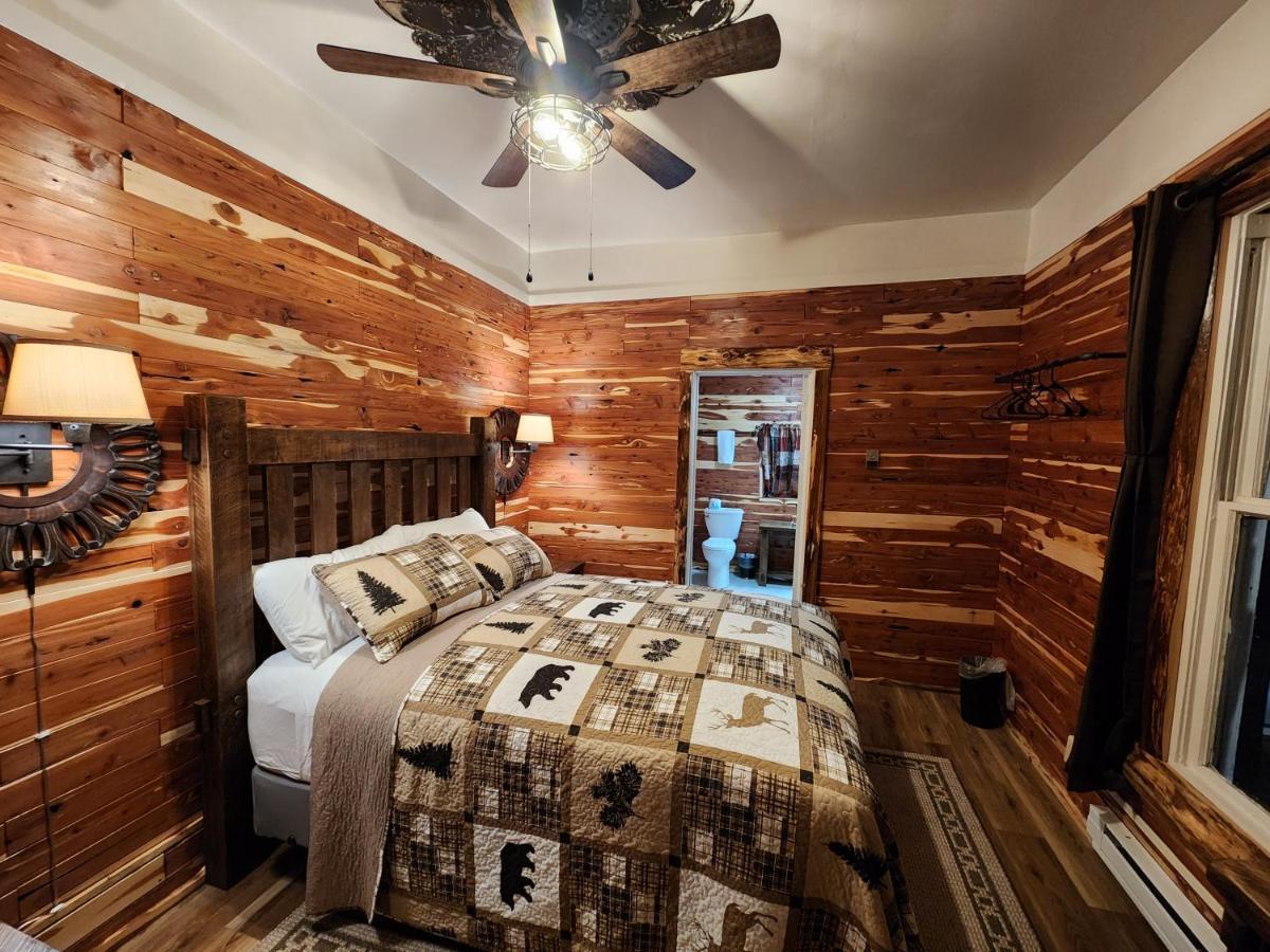 Log Cabin Inn Eureka Springs Exteriör bild